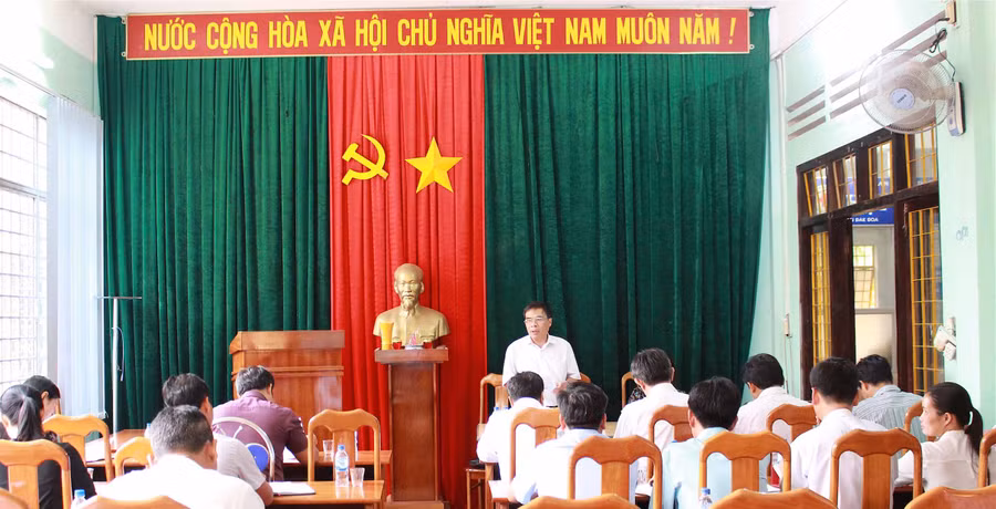 Toàn cảnh buổi làm việc với huyện Đak Đoa. Ảnh: Hồng Thi