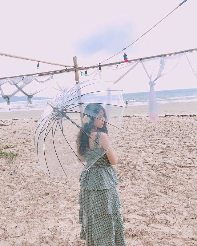 Khung cảnh lãng mạn bên bờ biển ở Cô Tô. Ảnh: @_phuong282 Khung cảnh lãng mạn bên bờ biển ở Cô Tô. Ảnh: @_phuong282