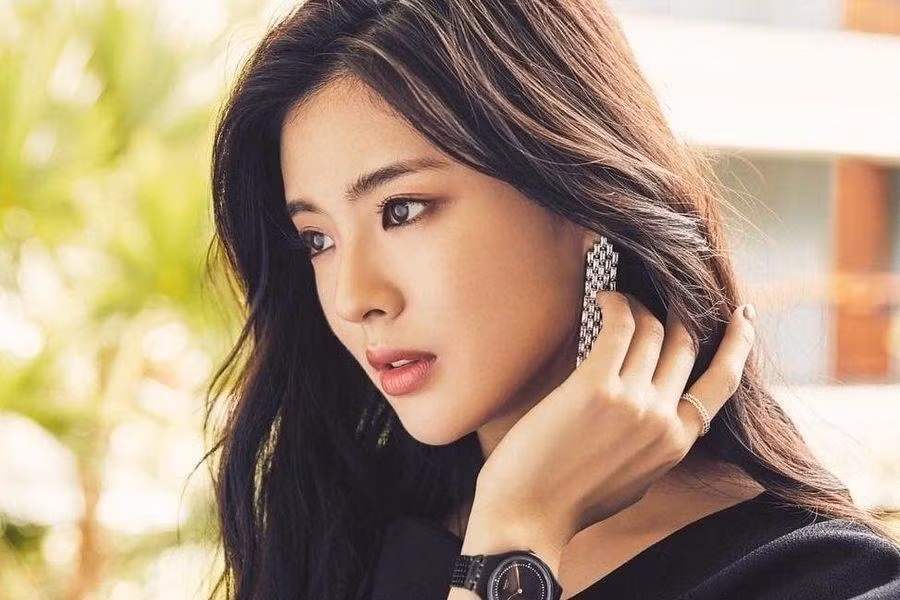 Được biết, ở hiện tại cặp Lee - Lee vẫn đang hạnh phúc. Tuy nhiên, cả hai thường hẹn hò bí mật và hạn chế chia sẻ chuyện tình cảm trước truyền thông như một cách để tôn trọng sự nỗ lực làm việc của đối phương. Ảnh: Instagram.