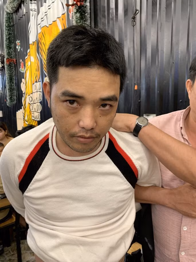  Đối tượng Phan Thành Luân bị khống chế tại hiện trường