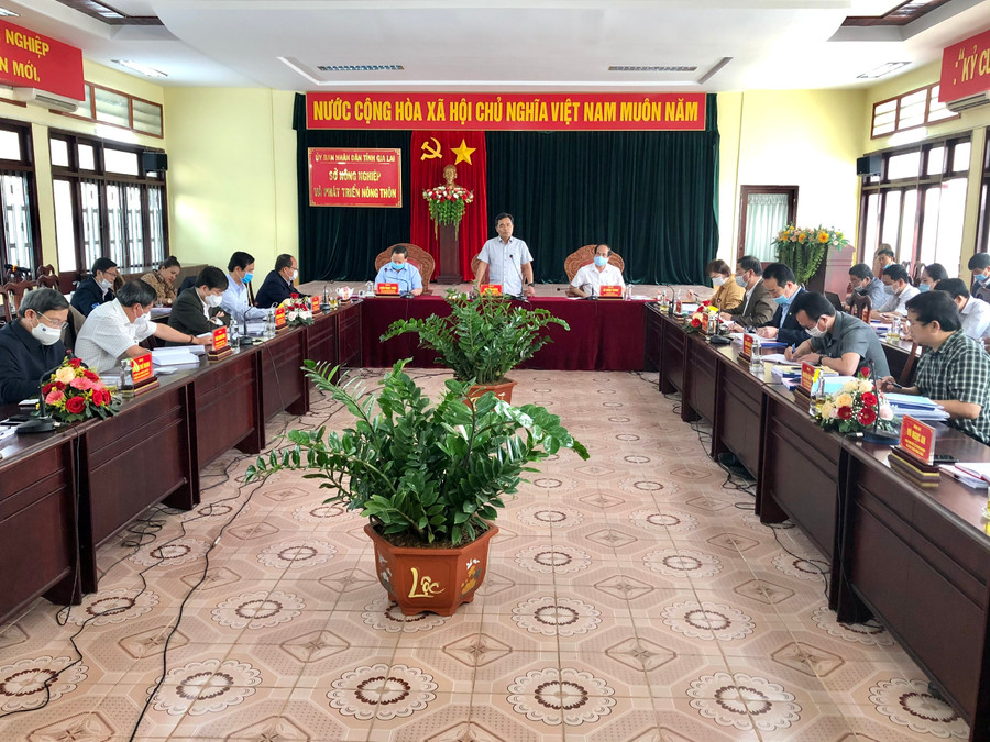  Quang cảnh buổi làm việc của Thường trực Tỉnh ủy với Sở Nông nghiệp và PTNT. Ảnh: Lê Nam
