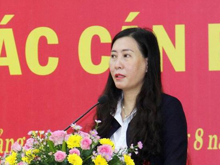 Đồng chí Bùi Thị Quỳnh Vân.