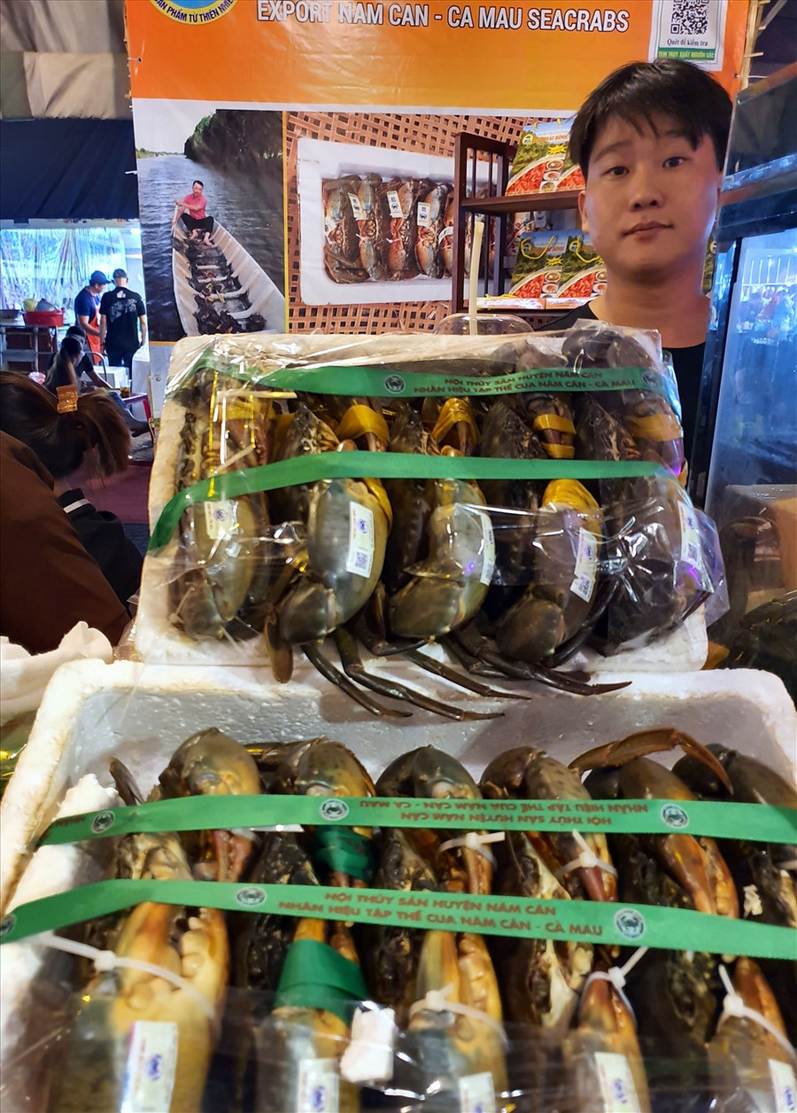  Cua Năm Căn, tỉnh Cà Mau là đặc sản được nhiều người biết đến. Ảnh: Nhật Hồ