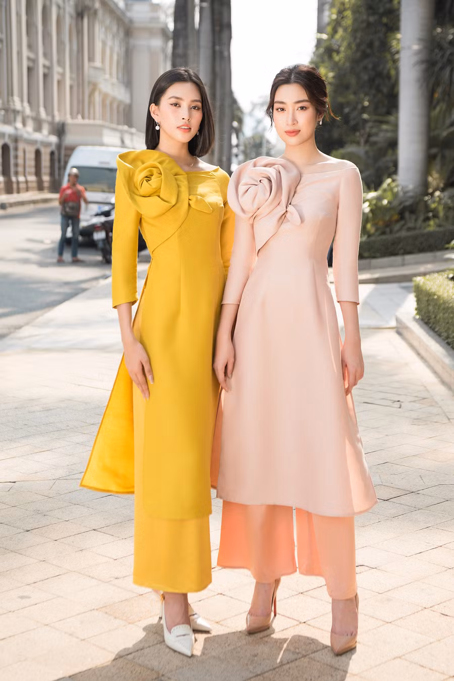 Năm 2020, cô chính thức trao lại vương miện cho Đỗ Thị Hà. Hỏi cô có tiếc nuối và sợ mình hết được quan tâm không, Tiểu Vy thẳng thắn: 