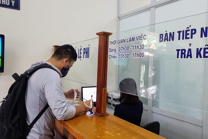 CIEM cho rằng, thủ tục hành chính cần tiếp tục được cải cách. Ảnh: Vũ Long CIEM cho rằng, thủ tục hành chính cần tiếp tục được cải cách. Ảnh: Vũ Long