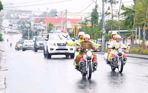 Các lực lượng của Công an huyện Kbang thường xuyên tuần tra, kiểm soát tăng cường công tác phòng-chống tội phạm. Ảnh: Lê Gia