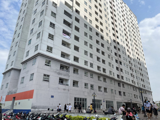 Hiện phân khúc nhà giá rẻ đang dần biến mất khỏi thị trường bất động sản, lãnh đạo TP HCM đang có những định hướng điều chỉnh để phát triển phân khúc này