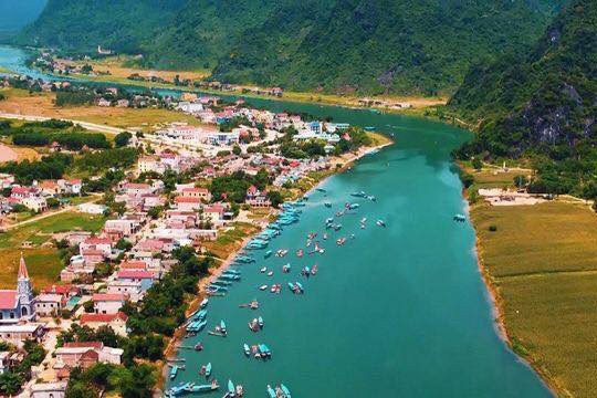 Thị trấn Phong Nha, huyện Bố Trạch.