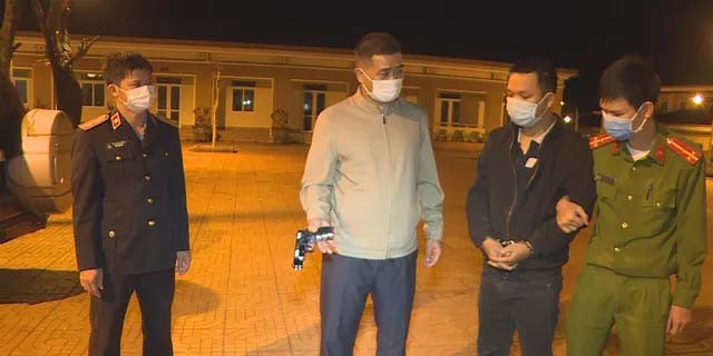 Đối tượng Trần Mai Toàn bị bắt giữ.