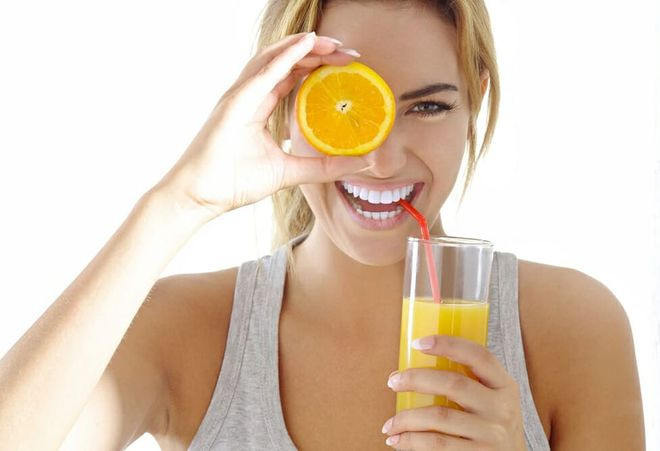 Cam cũng là một trong những loại thực phẩm có thể giảm đến 52% nguy cơ ung thư đại trực tràng - ẢNH: SHUTTERSTOCK