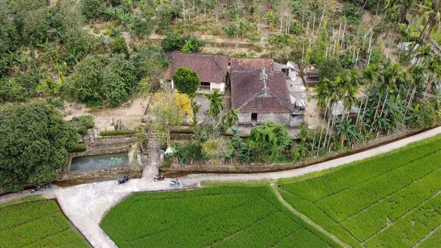  Được biết, làng được hình thành và phát triển vào thế kỷ 15-16. Tháng 9.2019, Lộc Yên được xếp hạng Di tích quốc gia và là một trong 4 làng cổ đẹp nhất Việt Nam Thanh Chung (LĐO)