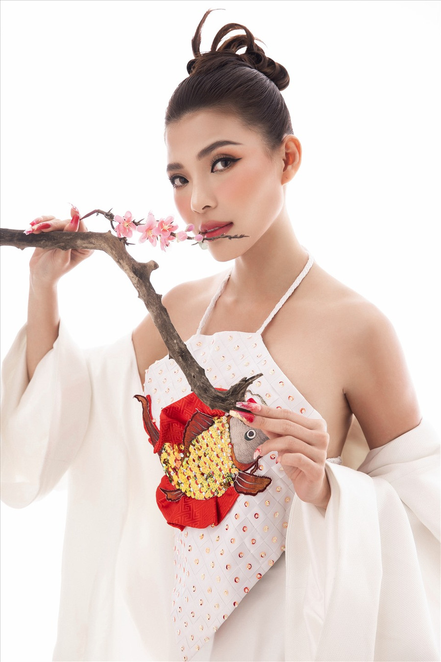 Sở hữu thể hình cân đối, cô Nhớ trong 