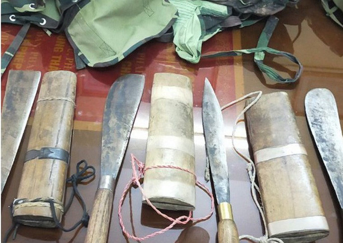 Tang vật liên quan tới vụ án