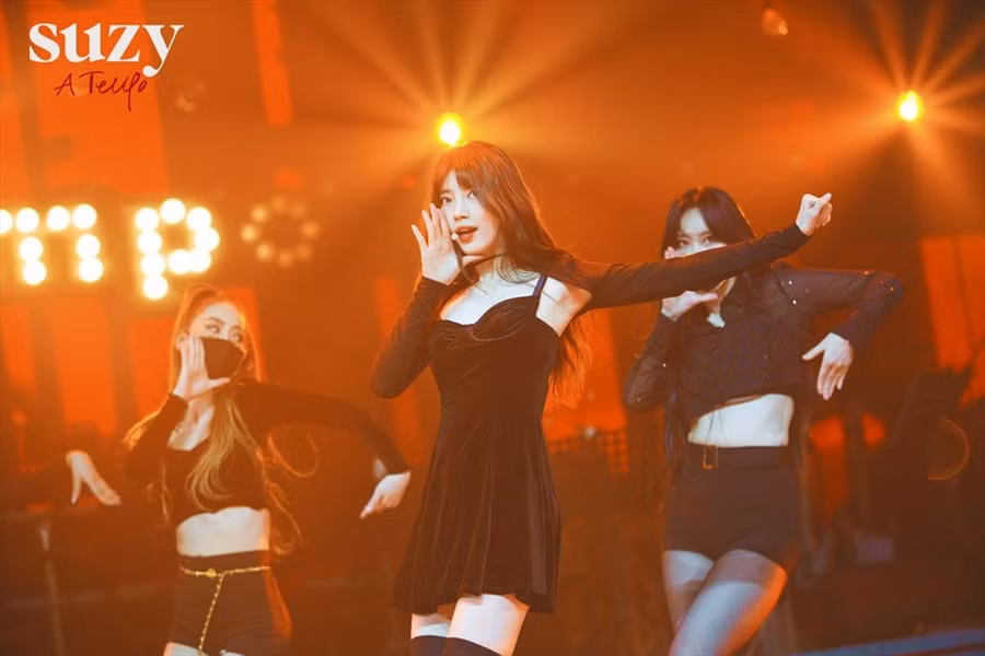 Cuối tháng 1 vừa qua, cựu thành viên Miss A tổ chức concert trực tuyến kỷ niệm 10 năm ra mắt. Tại đây, giọng ca 9X nhận được nhiều lời khen ngợi về giọng hát ngọt ngào, vũ đạo đẹp mắt. Ảnh: Instagram.