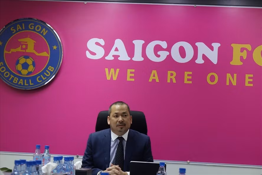 Ông Trần Hòa Bình - Chủ tịch câu lạc bộ Sài Gòn công bố một loạt kế hoạch tham vọng trong năm 2021.