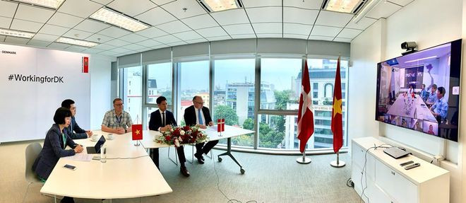 Các bên tham gia Lễ ký kết Biên bản ghi nhớ, được tiến hành trực tuyến - ẢNH NGUỒN: ĐẠI SỨ QUÁN ĐAN MẠCH TẠI VIỆT NAM