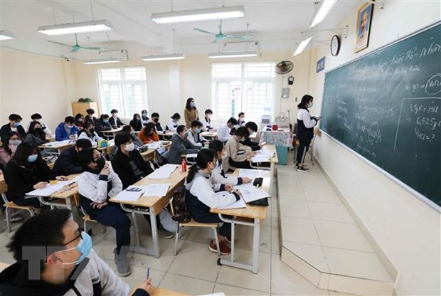  Các tỉnh, thành phố căn cứ tình hình dịch COVID-19 tại địa phương để cho học sinh đi học hoặc nghỉ học ở trường. (Ảnh: Thanh Tùng/TTXVN)