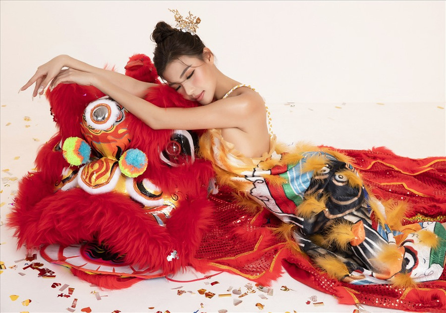 Năm 2020 dù tình hình kinh tế xã hội nhiều khó khăn và biến động nhưng cũng là một năm giúp Thúy Diễm mạnh mẽ hơn bao giờ hết với sự nghiệp của mình. Cô cùng ông xã ghi dấu ấn với nhiều vai diễn được khán giả đón nhận. Lương Thế Thành lọt vào top 5 để cử giải 