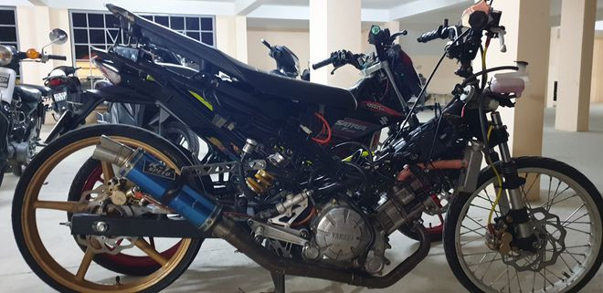 Xuyên đêm trấn áp 'quái xế' với xe máy độ chế càn quấy những ngày tết ảnh 3