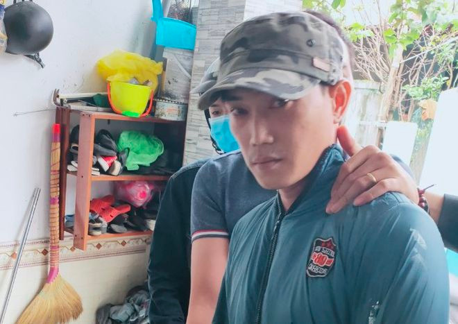 Phước bị bắt giữ - ẢNH: NGUYỄN TÚ