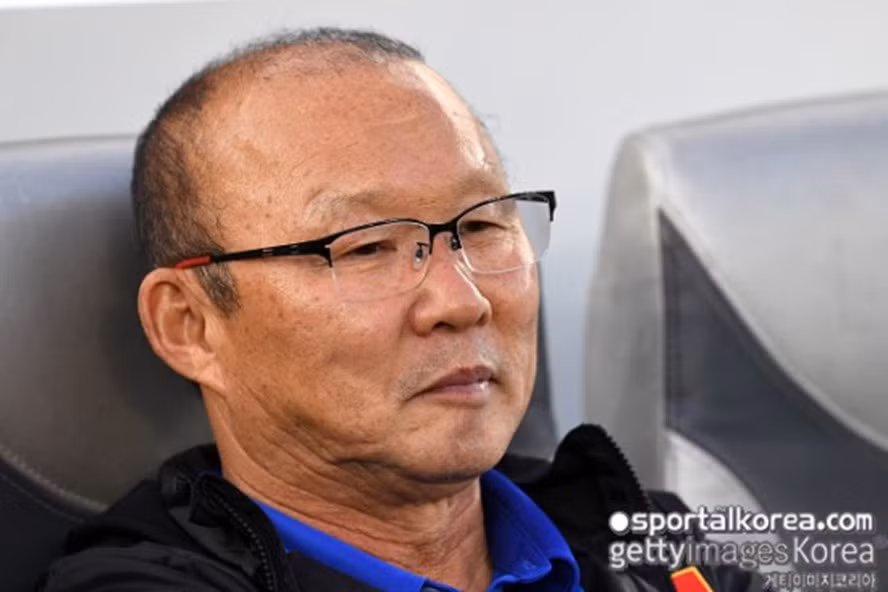 Dù đang rất nổi tiếng tại Việt Nam và Hàn Quốc, chưa có bất cứ một câu lạc bộ Hàn Quốc nào liên hệ với ông Park suốt những năm qua. Ảnh; Getty Korea. Dù đang rất nổi tiếng tại Việt Nam và Hàn Quốc, chưa có bất cứ một câu lạc bộ Hàn Quốc nào liên hệ với ông Park suốt những năm qua. Ảnh; Getty Korea.