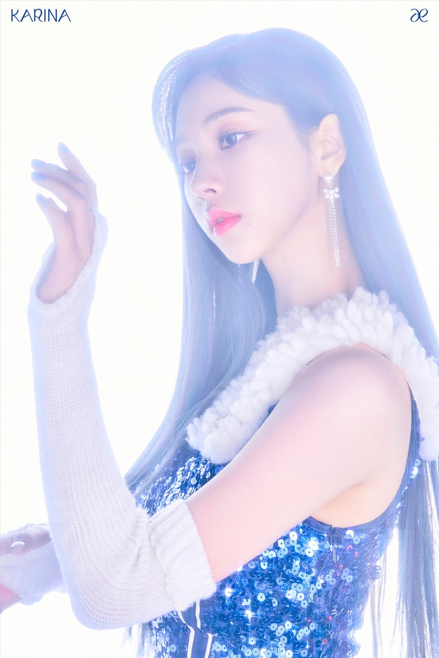 Không chỉ có một gương mặt thần thái, Karina Aespa còn có một thân hình tỷ lệ vàng và được mệnh danh là 