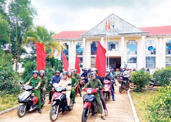 Công an huyện Đak Đoa tăng cường tuần tra kiểm soát, đấu tranh trấn áp các loại tội phạm. Ảnh: Lê Ngọc