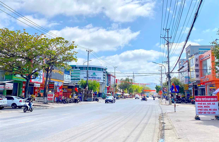 Thị xã An Khê đã đề ra nhiều giải pháp để vừa phòng-chống đại dịch Covid-19, vừa phát triển kinh tế-xã hội trên địa bàn. Ảnh: Hồng Thi