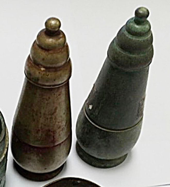 Bình vôi của người Khmer, tại Bảo tàng tỉnh Bình Phước.