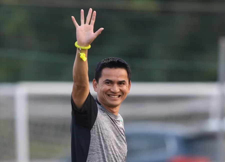  Huấn luyện viên Kiatisak đang hướng đến một danh hiệu cùng Hoàng Anh Gia Lai. Ảnh: HA.FC