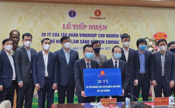 IVAC nhận hỗ trợ 20 tỉ đồng để nghiên cứu, phát triển vắc-xin Covid-19 - Ảnh: Trần Minh IVAC nhận hỗ trợ 20 tỉ đồng để nghiên cứu, phát triển vắc-xin Covid-19 - Ảnh: Trần Minh