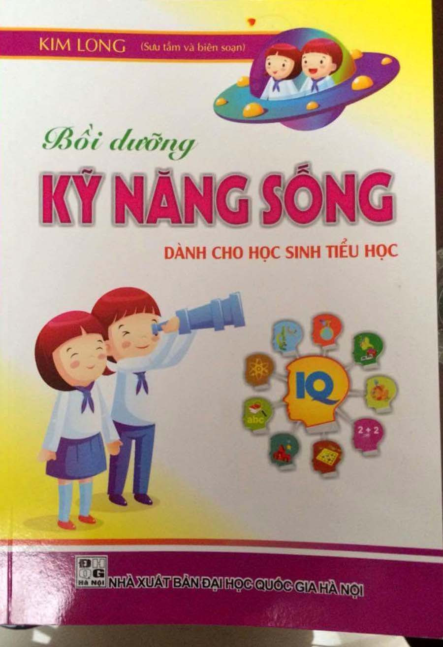 Một trong những cuốn sách sưu tầm và biên soạn lấy uy tín của Đại học Quốc gia Hà Nội. Ảnh: M.N Một trong những cuốn sách sưu tầm và biên soạn lấy uy tín của Đại học Quốc gia Hà Nội. Ảnh: M.N
