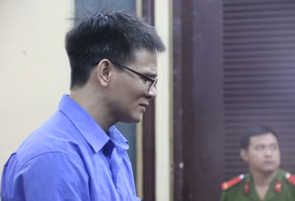 HĐXX tuyên phạt Nguyễn Đăng Thành mức án tù chung thân về tội "Giết người". HĐXX tuyên phạt Nguyễn Đăng Thành mức án tù chung thân về tội