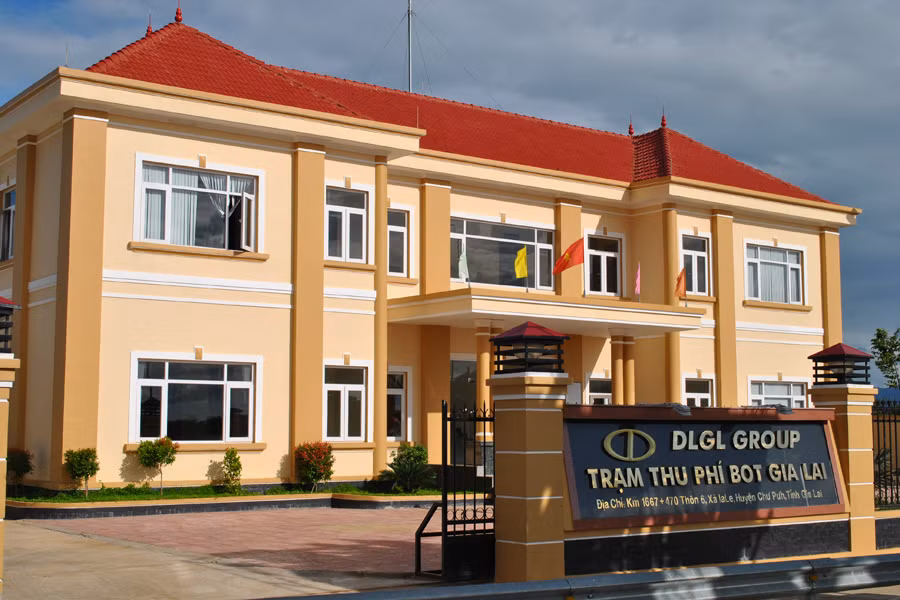 Trạm thu phí BOT Gia Lai. Ảnh: G.O