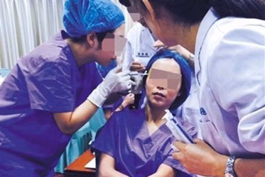  Ngày càng có nhiều phụ nữ tìm đến phẫu thuật thẩm mỹ để tu chỉnh dung nhan. Ảnh: Internet