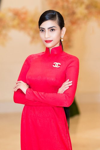 Trương Thị May là một trong những khách mời đặc biệt được mời trong đêm chung kết và trao giải cuộc thi “Tìm kiếm Gương mặt Nữ sinh Áo dài 2018” với chủ đề “Tôi yêu Áo dài”. Trương Thị May là một trong những khách mời đặc biệt được mời trong đêm chung kết và trao giải cuộc thi “Tìm kiếm Gương mặt Nữ sinh Áo dài 2018” với chủ đề “Tôi yêu Áo dài”.