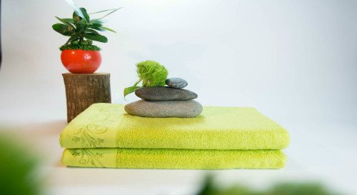  Ngoài ra, những chiếc khăn sẽ là “trợ thủ đắc lực” để bạn có những bức ảnh “sống ảo”.