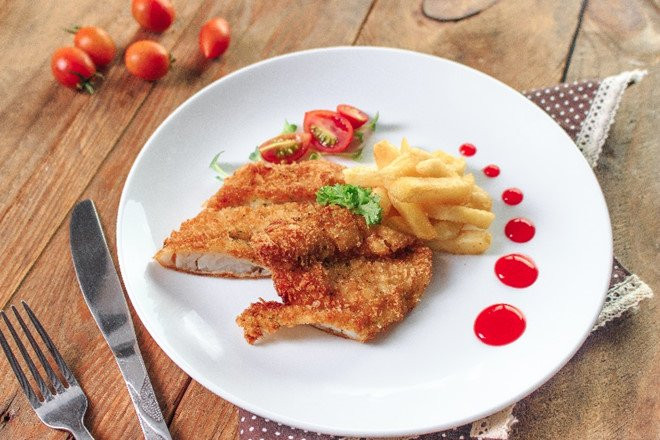  Việc ăn uống không khoa học là nguyên nhân chính gây nên ung thư đường ruột