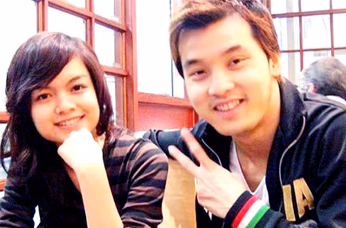 Ngoài những bản hit mà H.A.T kết hợp cùng Ưng Hoàng Phúc, Phạm Quỳnh Anh còn song ca riêng với nam ca sĩ. Giọng hát ngọt ngào, phong cách trình diễn trẻ trung, sự thân thiện là yếu tố giúp cả hai ghi dấu trong lòng khán giả.