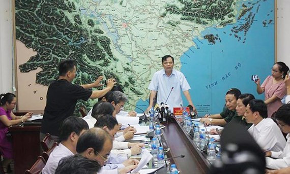 Ông Nguyễn Xuân Cường, Trưởng Ban chỉ đạo Trung ương về phòng chống thiên tai chỉ đạo các giải pháp ứng phó tại cuộc họp khẩn chiều nay 25-7