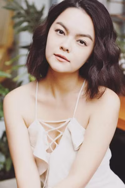 Tháng 6, ca sĩ ra mắt MV 