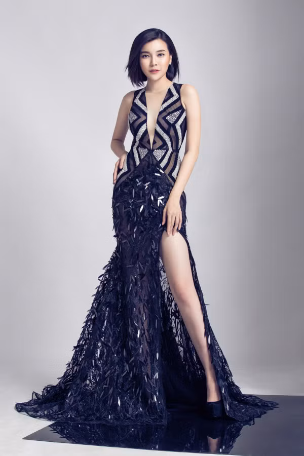 Giá các thiết kế này lên tới 2.000 USD/mẫu (hơn 45 triệu đồng) và có mẫu chỉ có bản duy nhất.