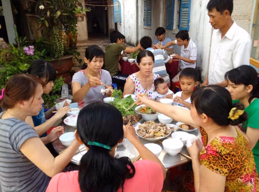  Nên tổ chức cưới hỏi giản dị nhưng thắm đượm nghĩa tình (ảnh minh họa).