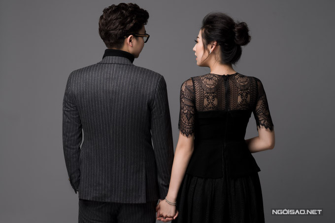 Với Tú Anh, kết hôn sẽ mở ra cho cô một trang mới của cuộc đời. Cô tin mình sẽ vượt qua mọi thử thách bởi đã có một người đàn ông nắm tay mình trong suốt hành trình. Với Tú Anh, kết hôn sẽ mở ra cho cô một trang mới của cuộc đời. Cô tin mình sẽ vượt qua mọi thử thách bởi đã có một người đàn ông nắm tay mình trong suốt hành trình.