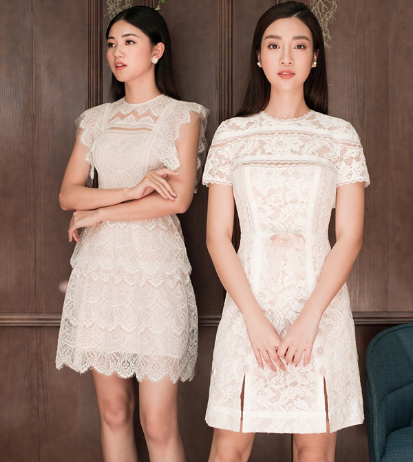 Đường xẻ chừng mực hay các lớp ren xếp chồng tinh tế là chi tiết mới mẻ trên nền chất liệu quen thuộc. Đường xẻ chừng mực hay các lớp ren xếp chồng tinh tế là chi tiết mới mẻ trên nền chất liệu quen thuộc.