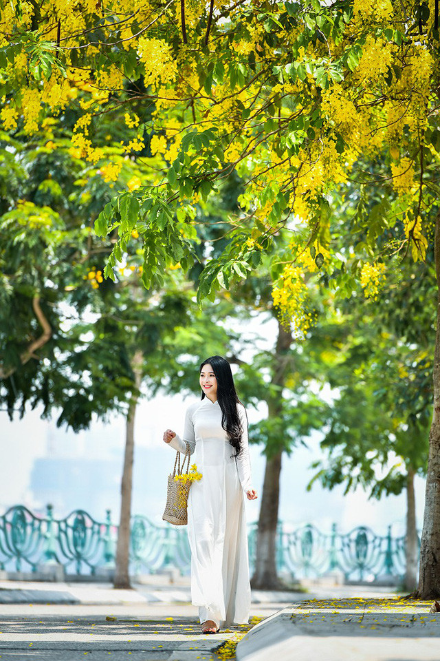 Nguyễn Thị Kim Khánh (sinh năm 1998) được dân mạng đặt biệt danh 