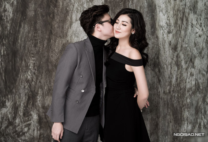 Tú Anh cười hạnh phúc khi Gia Lộc chủ động ôm chặt và đặt nụ hôn ngọt ngào lên má. Tú Anh cười hạnh phúc khi Gia Lộc chủ động ôm chặt và đặt nụ hôn ngọt ngào lên má.