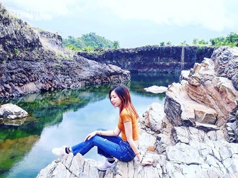 Giới trẻ gọi đây là Hục Cá Sấu hoặc Hồ Đá Xanh