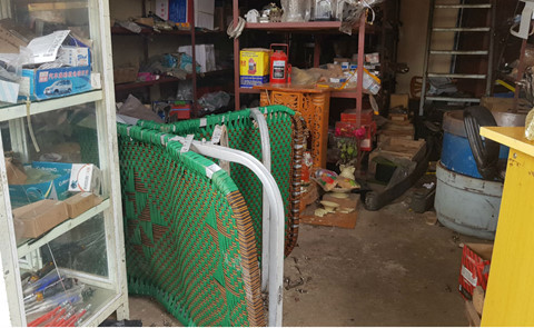 Cửa hàng của gia đình anh Lê Văn Tuấn, nơi xảy ra vụ việc Cửa hàng của gia đình anh Lê Văn Tuấn, nơi xảy ra vụ việc