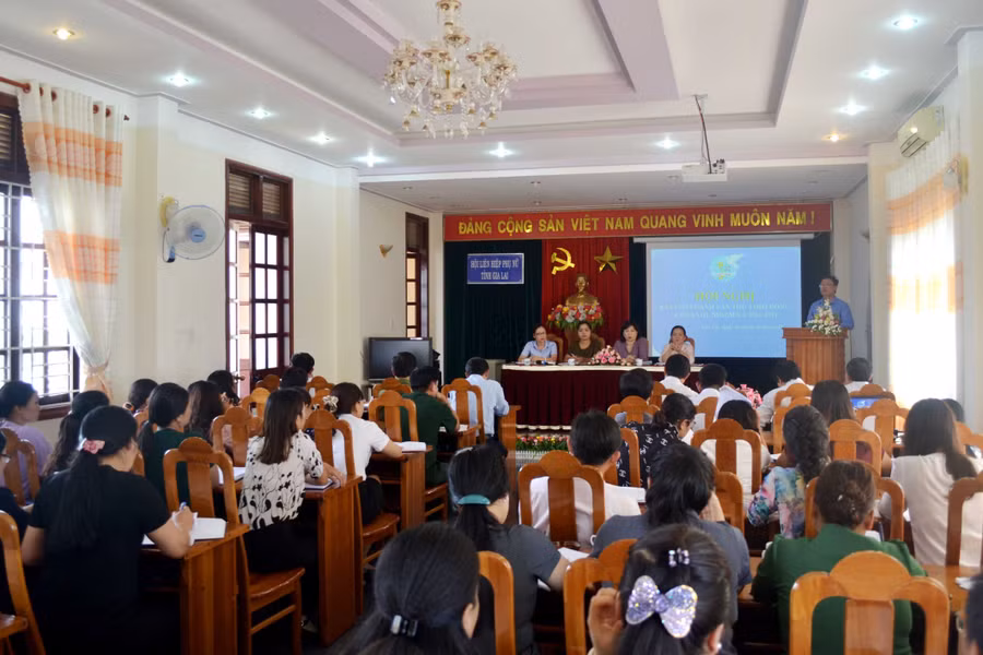 Quang cảnh hội nghị. Ảnh: L.H